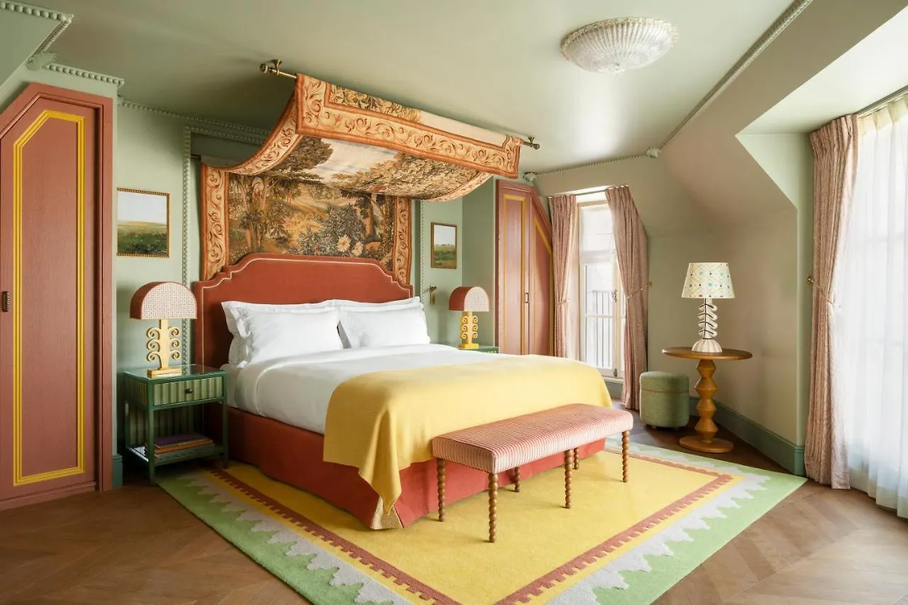 Le Grand Mazarin París
