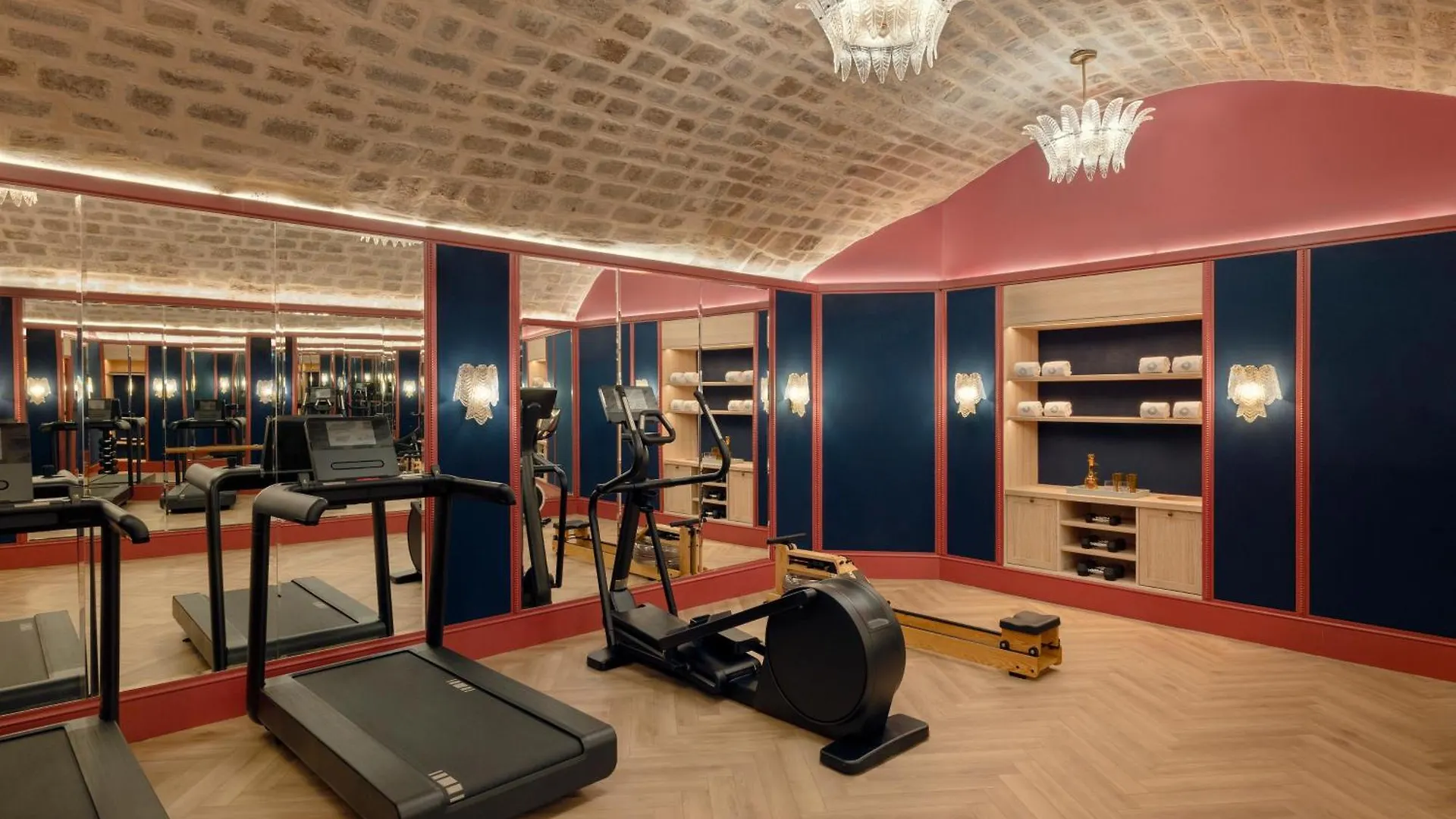 Hotel Le Grand Mazarin 5*